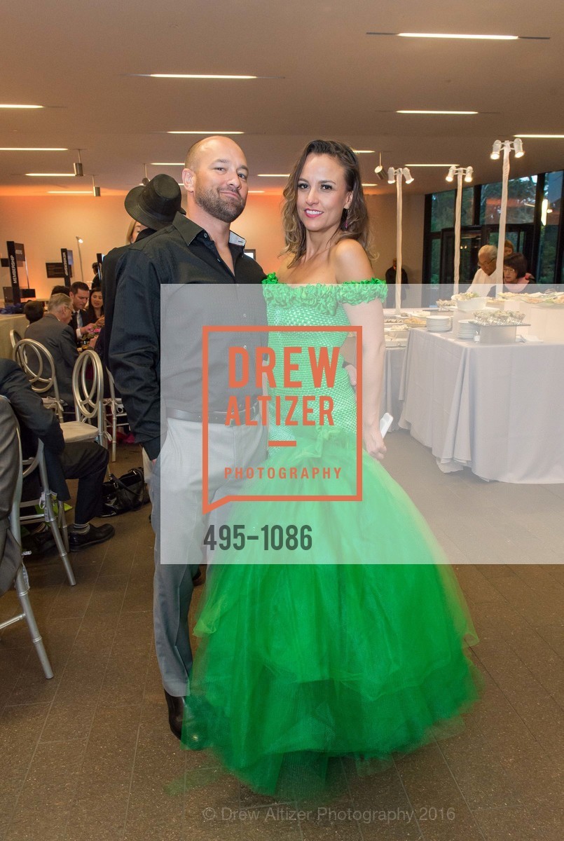 Scott Nelson, Karina LaMarr, Bouquets to Art Opening Night Gala, de Young Museum. 50 Hagiwara Tea Garden Dr, April 4th, 2016, Photo #495-1086 Scott Nelson, Karina LaMarr, Photo #495-1086
