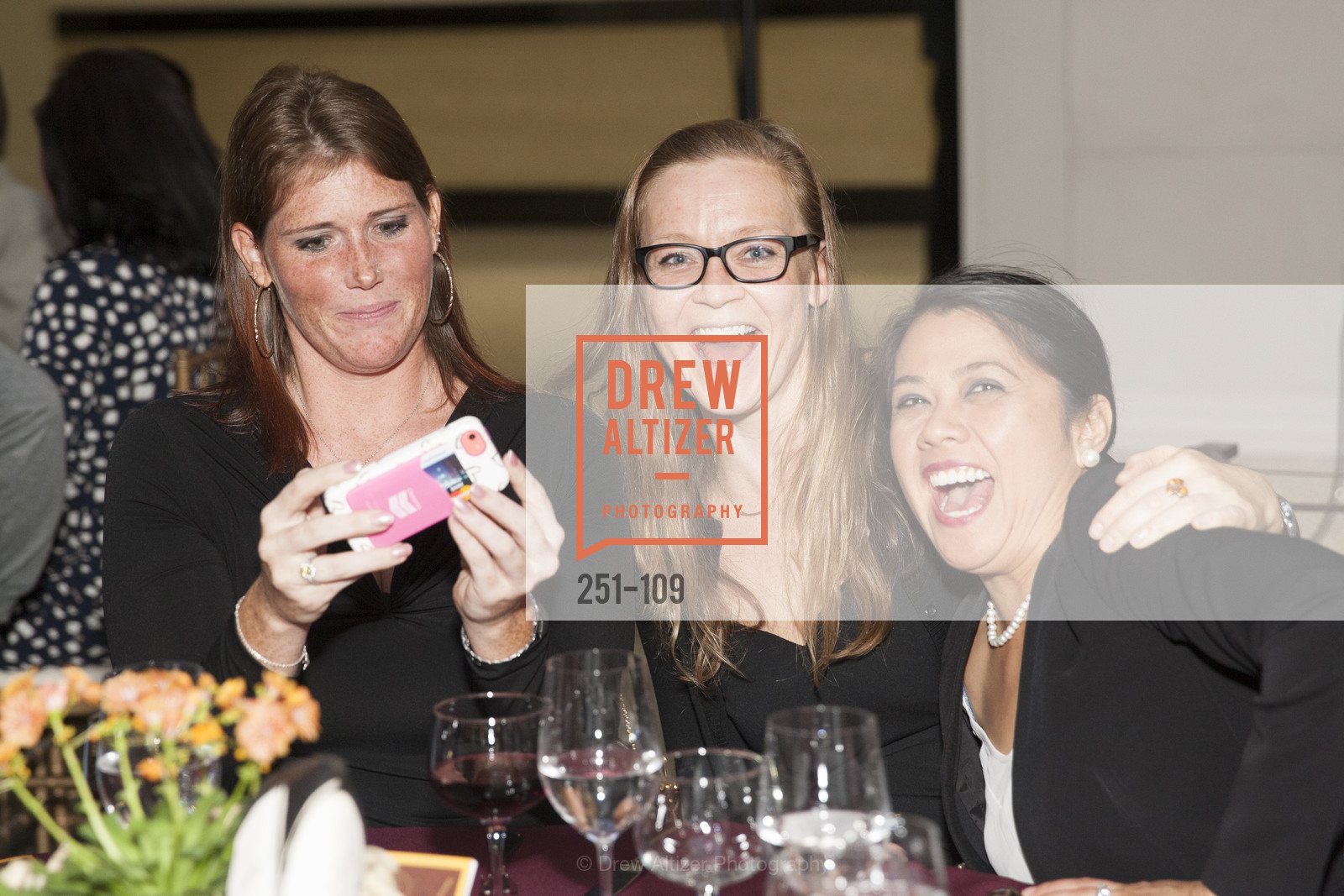 Alana Constable, Betsy Gutierrez Agua, PANGAEA GLOBAL HEALTH Leadership Dinner at Rotunda in Oakland, The Rotunda. Oakland, May 11th, 2015,Drew Altizer, Drew Altizer Photography, full-service agency, private events, San Francisco photographer, photographer california
