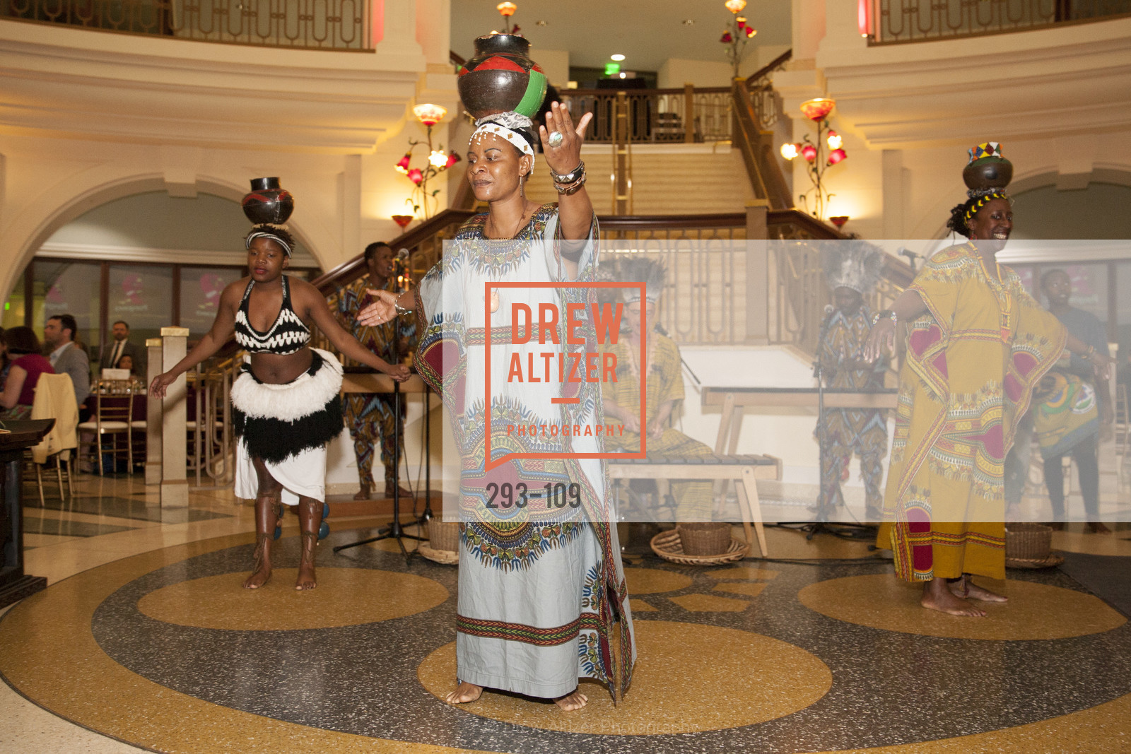 Performance, PANGAEA GLOBAL HEALTH Leadership Dinner at Rotunda in Oakland, The Rotunda. Oakland, May 11th, 2015