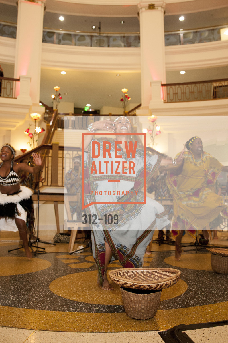 Performance, PANGAEA GLOBAL HEALTH Leadership Dinner at Rotunda in Oakland, The Rotunda. Oakland, May 11th, 2015,Drew Altizer, Drew Altizer Photography, full-service agency, private events, San Francisco photographer, photographer california