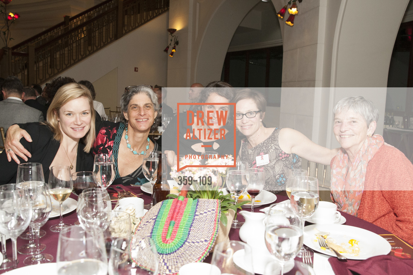Stephanie Stuart Prinder, Megan Duncan, PANGAEA GLOBAL HEALTH Leadership Dinner at Rotunda in Oakland, The Rotunda. Oakland, May 11th, 2015,Drew Altizer, Drew Altizer Photography, full-service agency, private events, San Francisco photographer, photographer california