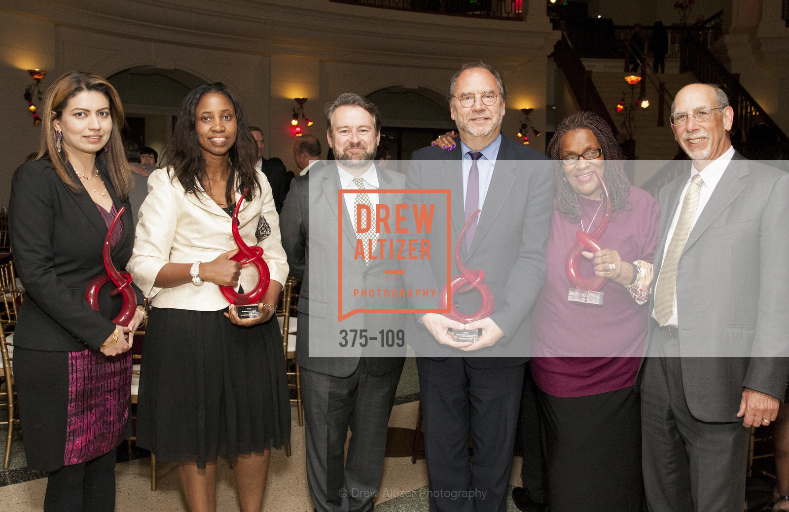 Huma Abbasi, TsiTsi Appollo, Ben Plumley, Peter Piot, Gloria Lockett, Eric Roberts, PANGAEA GLOBAL HEALTH Leadership Dinner at Rotunda in Oakland, The Rotunda. Oakland, May 11th, 2015,Drew Altizer, Drew Altizer Photography, full-service agency, private events, San Francisco photographer, photographer california