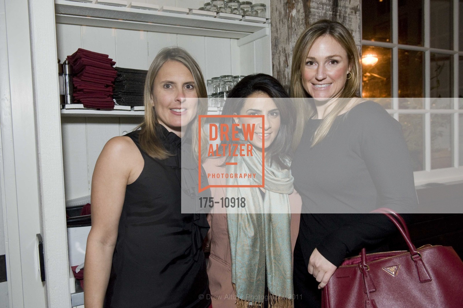 Kimberly Vivas, Victoria Najjar, Hailey Harris, AGENCY360 Annual Fund Raiser Benefiting Mills College Scholarship Fund, US, November 30th, 2011, Photo #175-10918 Kimberly Vivas, Victoria Najjar, Hailey Harris, Photo #175-10918