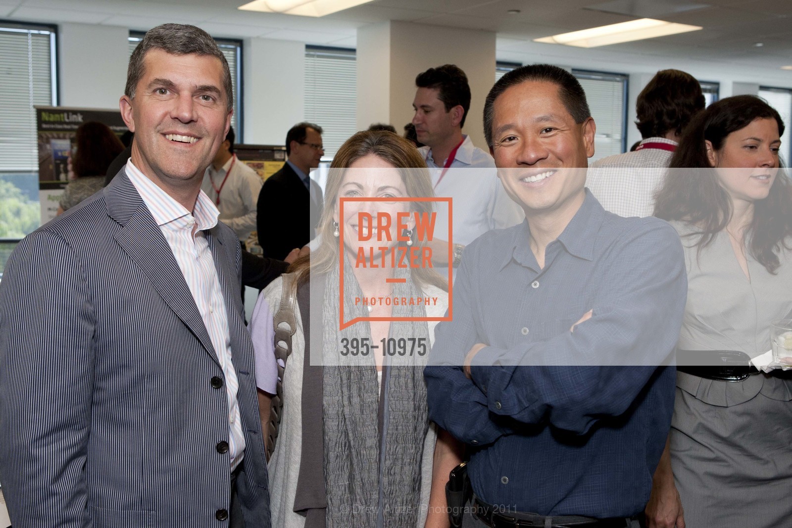 Rich Redelff, Debbie Ellisen, Rob Theis, Vodafone X Center Launch, US, September 9th, 2011, Photo #395-10975 Rich Redelff, Debbie Ellisen, Rob Theis, Photo #395-10975
