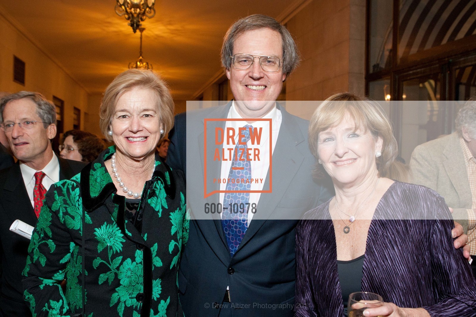 Leslie Hume, George Hume, Frederica von Stade, Photo #600-10978