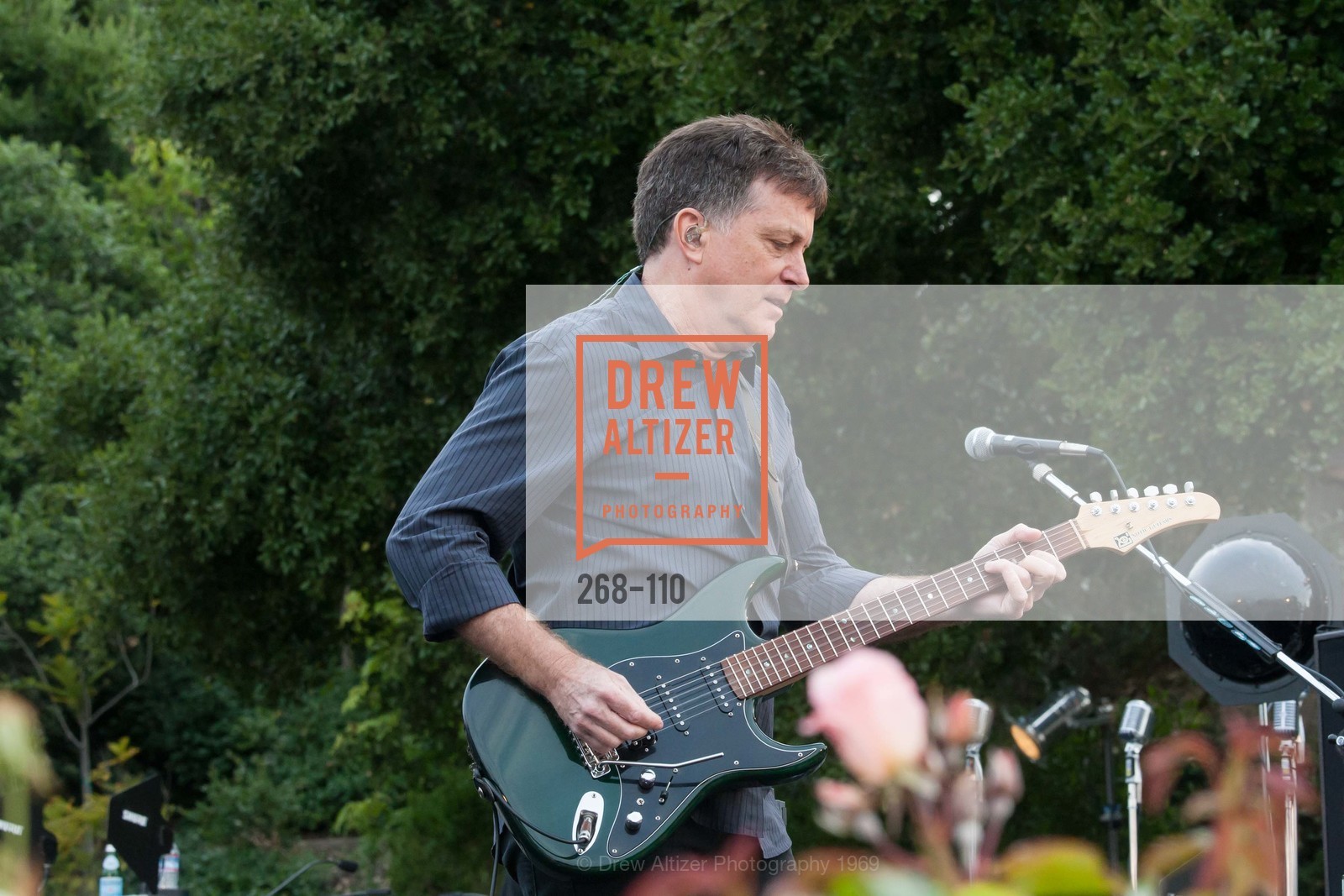 Performance By Huey Lewis And The News, LYME AID 2015 Benefiting the Bay Area Lyme Foundation, Private Residence, May 16th, 2015,Drew Altizer, Drew Altizer Photography, full-service event agency, private events, San Francisco photographer, photographer California