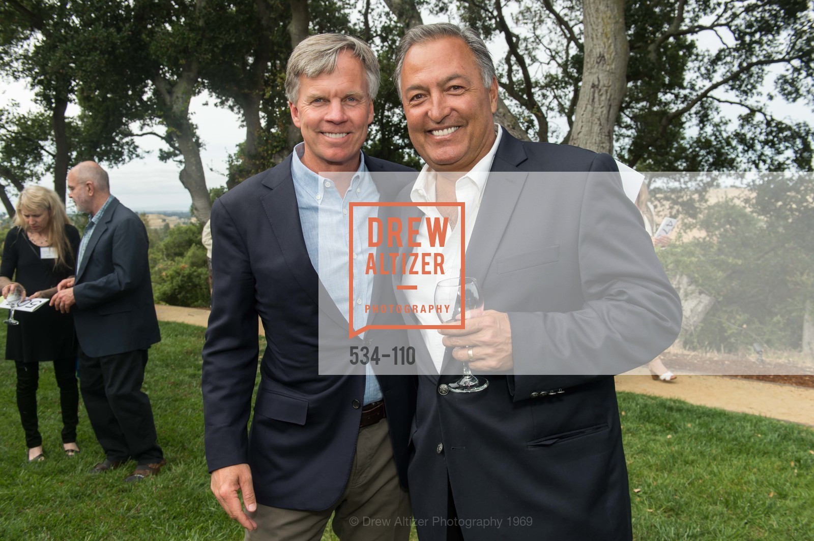 Ron Johnson, Greg Delgado, LYME AID 2015 Benefiting the Bay Area Lyme Foundation, Private Residence, May 16th, 2015,Drew Altizer, Drew Altizer Photography, full-service agency, private events, San Francisco photographer, photographer california