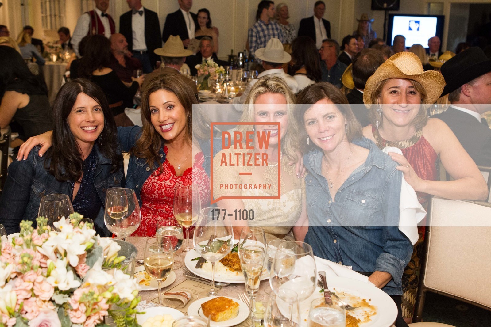 Cara Dakin, Dana Morse, Tara Samuels, Anna Brubaker, Alisa Ruiz Johnson, Photo #177-1100