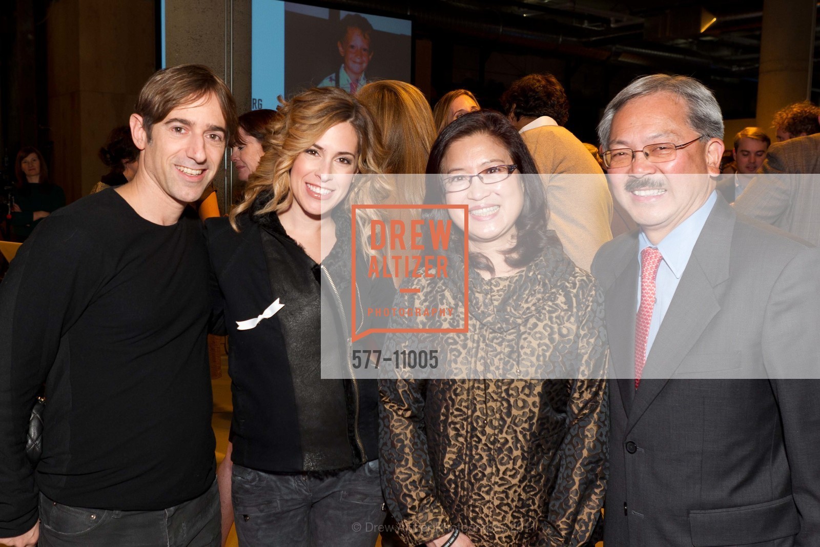 Mark Pincus, Alison Pincus, Anita Lee, Mayor Ed Lee, FORTUNE 40 Under 40, US, October 28th, 2011, Photo #577-11005 Mark Pincus, Alison Pincus, Anita Lee, Mayor Ed Lee, Photo #577-11005