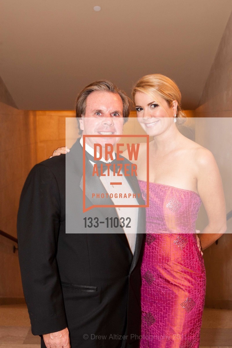 George Drysdale, Kelly Grimes, SF OPERA BALL 2011: A Night in a Forbidden City - Patrons Arrivals and Dinner, US, September 10th, 2011, Photo #133-11032 George Drysdale, Kelly Grimes, Photo #133-11032