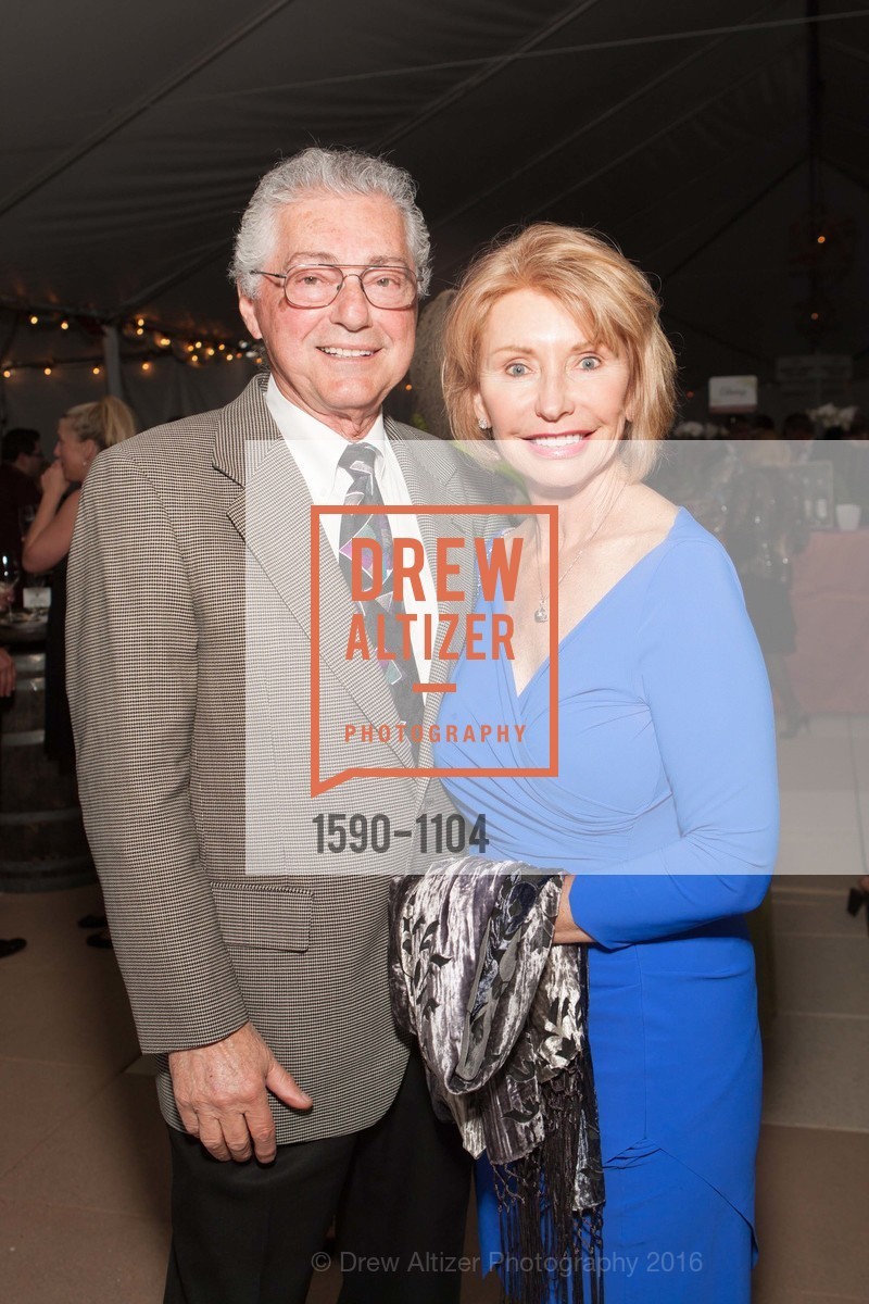 Frank Grasso, Fran Grasso, Great Chefs and Wineries Benefits Gala, Peacock Gap Country Club in San Rafael. 333 Biscayne Dr, San Rafael, CA 94901, April 16th, 2016, Photo #1590-1104 Frank Grasso, Fran Grasso, Photo #1590-1104