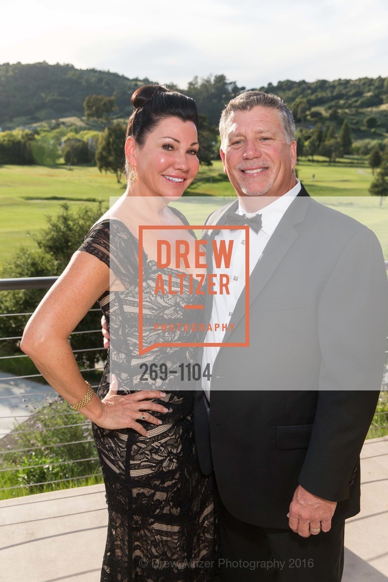 Maria Chapman, Tom Timmer, Great Chefs and Wineries Benefits Gala, Peacock Gap Country Club in San Rafael. 333 Biscayne Dr, San Rafael, CA 94901, April 16th, 2016, Photo #269-1104 Maria Chapman, Tom Timmer, Photo #269-1104