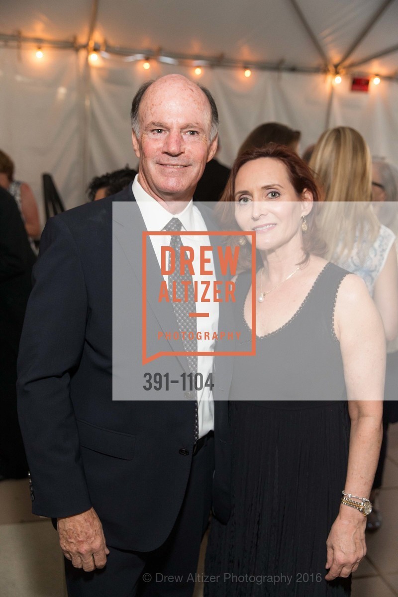Ed Coyne, Laura Wilson, Great Chefs and Wineries Benefits Gala, Peacock Gap Country Club in San Rafael. 333 Biscayne Dr, San Rafael, CA 94901, April 16th, 2016, Photo #391-1104 Ed Coyne, Laura Wilson, Photo #391-1104