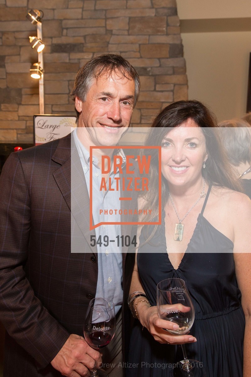 Ken Kroner, Jennifer Kroner, Great Chefs and Wineries Benefits Gala, Peacock Gap Country Club in San Rafael. 333 Biscayne Dr, San Rafael, CA 94901, April 16th, 2016, Photo #549-1104 Ken Kroner, Jennifer Kroner, Photo #549-1104