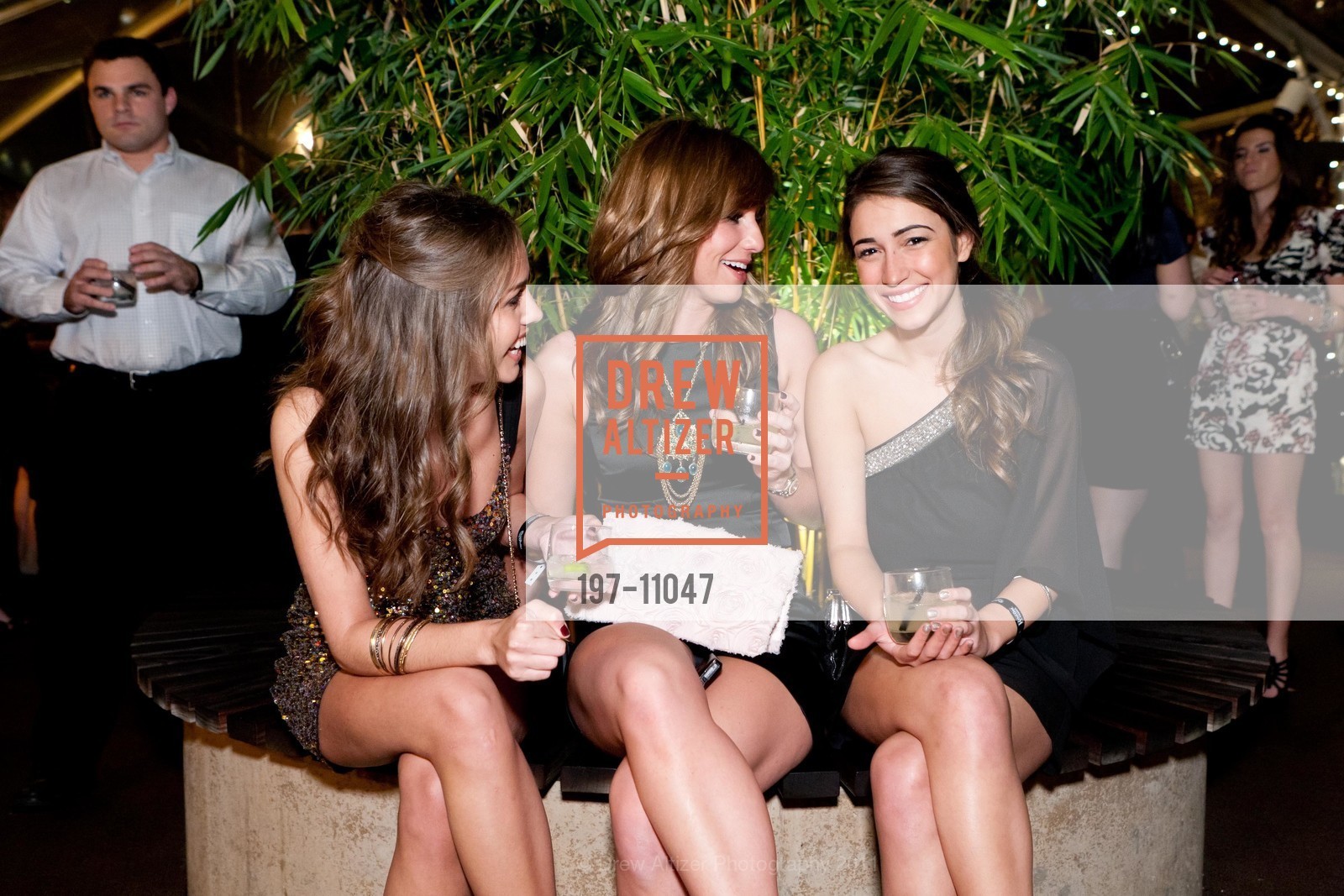 Lauren Olson, Samantha Liljestrom, Taylor Steinmann, Photo #197-11047