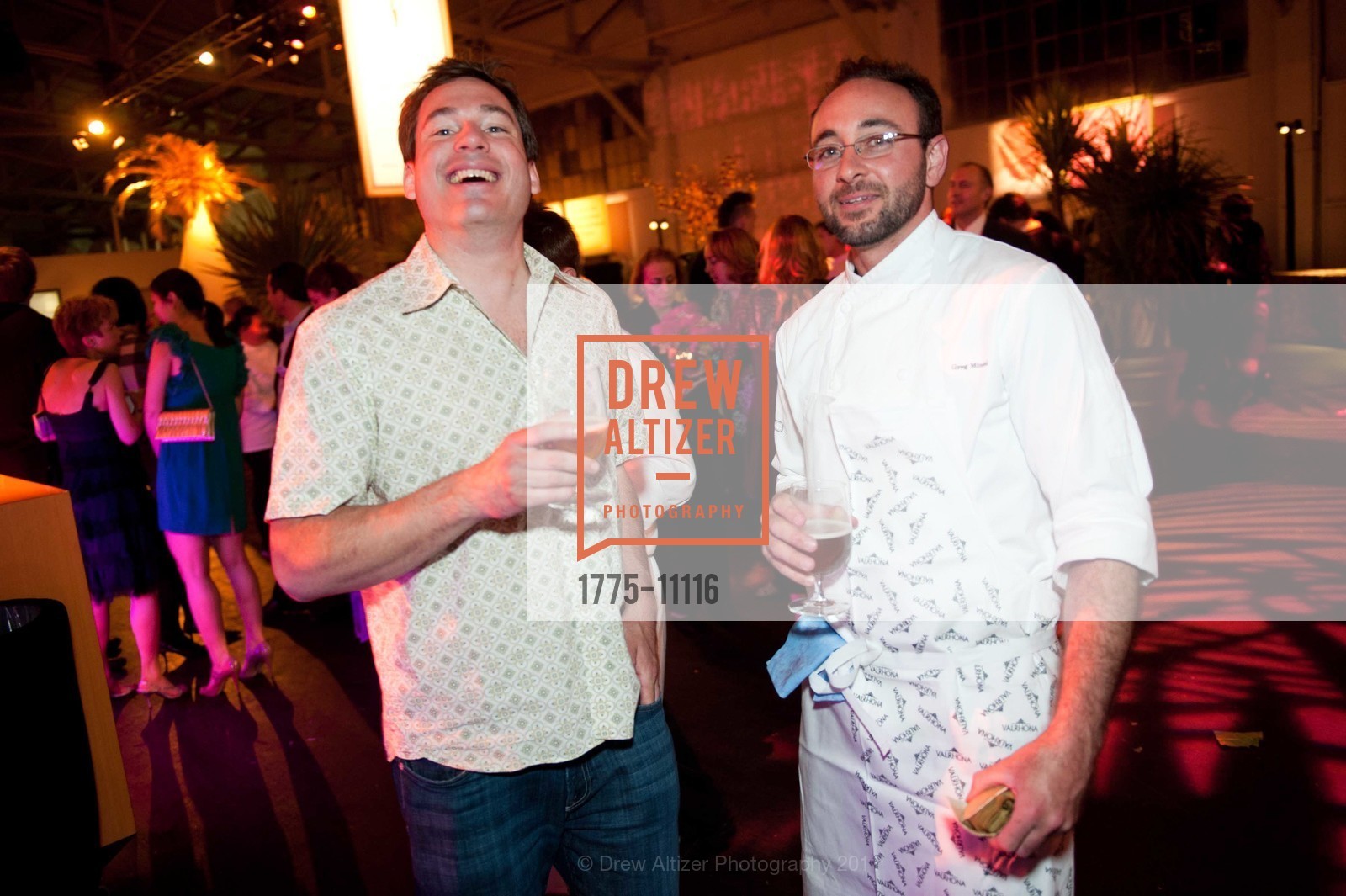 Adam Becker, Greg Mindel, MEALS ON WHEELS 24th Annual Star Chefs & Vintners Gala, US, May 15th, 2011, Photo #1775-11116 Adam Becker, Greg Mindel, Photo #1775-11116