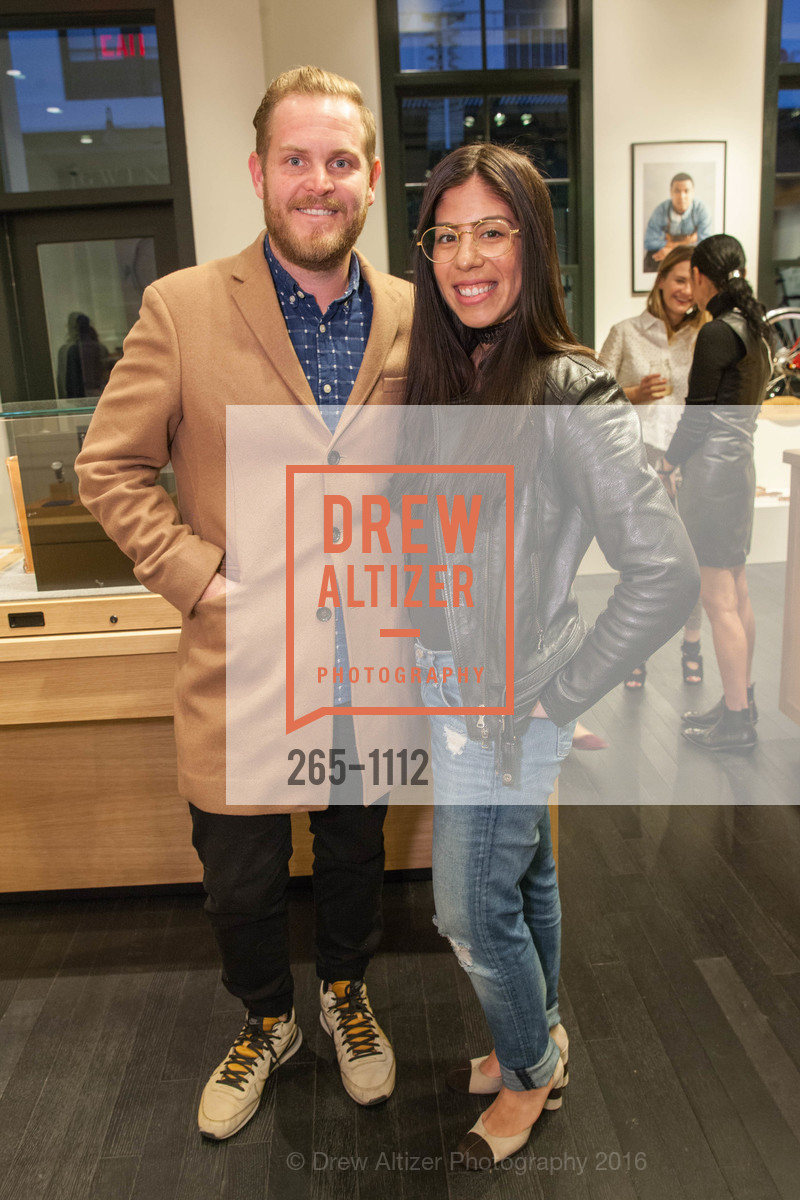 Mat Buford, Adrea Cabrera, Photo #265-1112