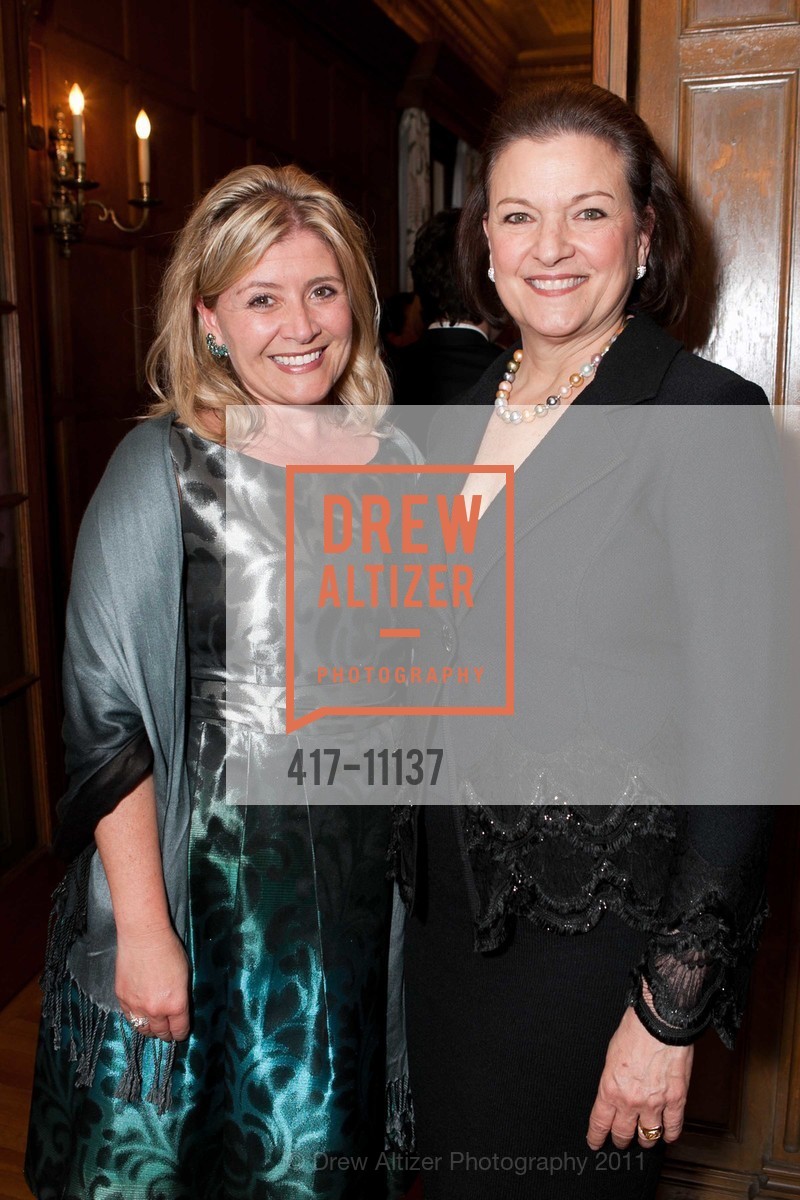 Caroline Altman, Susan Malott, Photo #417-11137