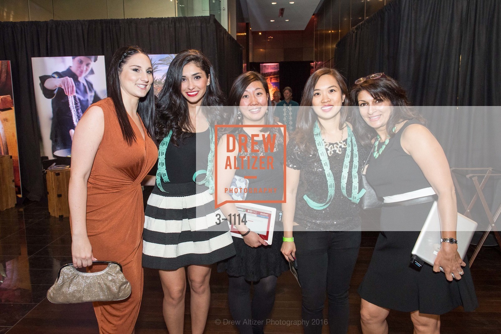 Lee Thomas, Salma Ferowsi, Jennifer Lee, Janet Wu, Mia Rathod, Photo #3-1114