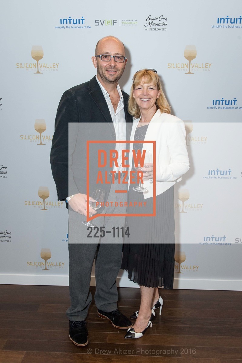 Nick Isacke, Tracy Isacke, Silicon Valley Wine Auction, Levi's Stadium. 4900 Marie P DeBartolo Way, April 16th, 2016, Photo #225-1114 Nick Isacke, Tracy Isacke, Photo #225-1114