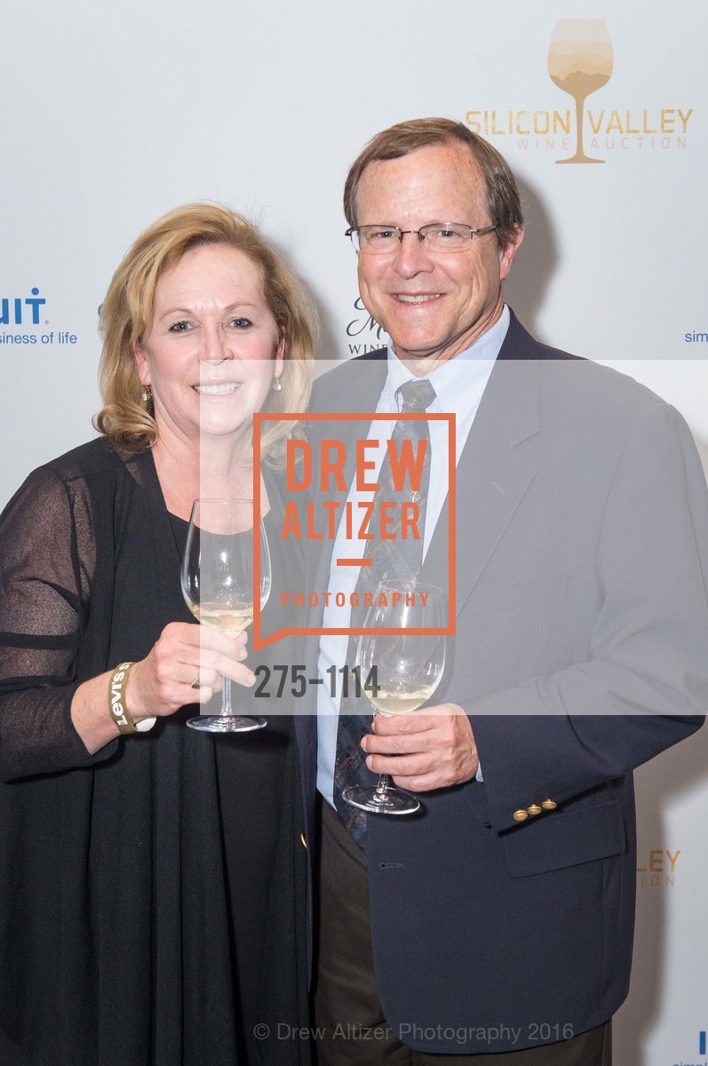 Donna Paisley, Chris Paisley, Silicon Valley Wine Auction, Levi's Stadium. 4900 Marie P DeBartolo Way, April 16th, 2016, Photo #275-1114 Donna Paisley, Chris Paisley, Photo #275-1114