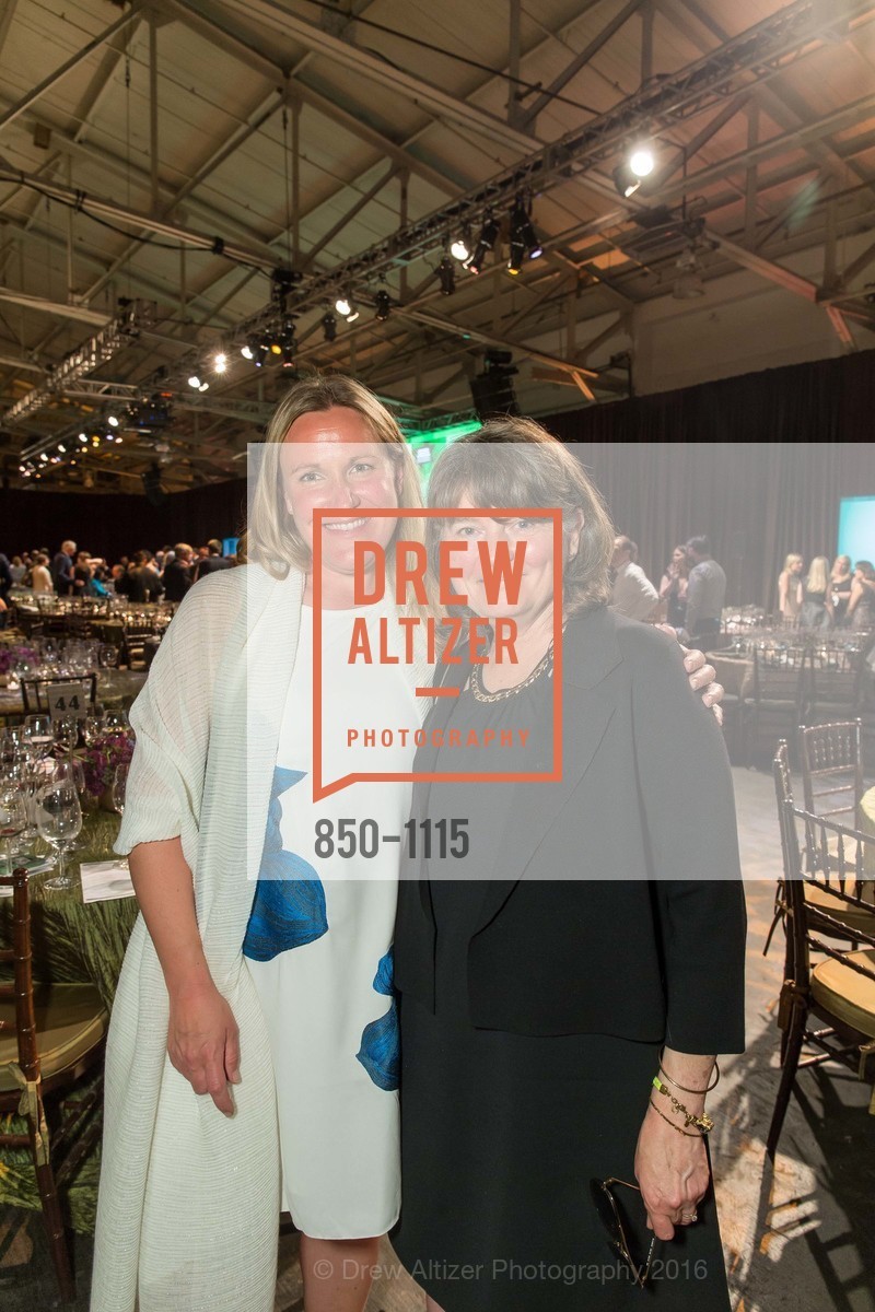 Margaret Blodgett, Eszter White, Meals on Wheels 29th Annual Star Chefs & Vintners Gala, Fort Mason Center. 2 Marina Blvd, April 17th, 2016, Photo #850-1115 Margaret Blodgett, Eszter White, Photo #850-1115