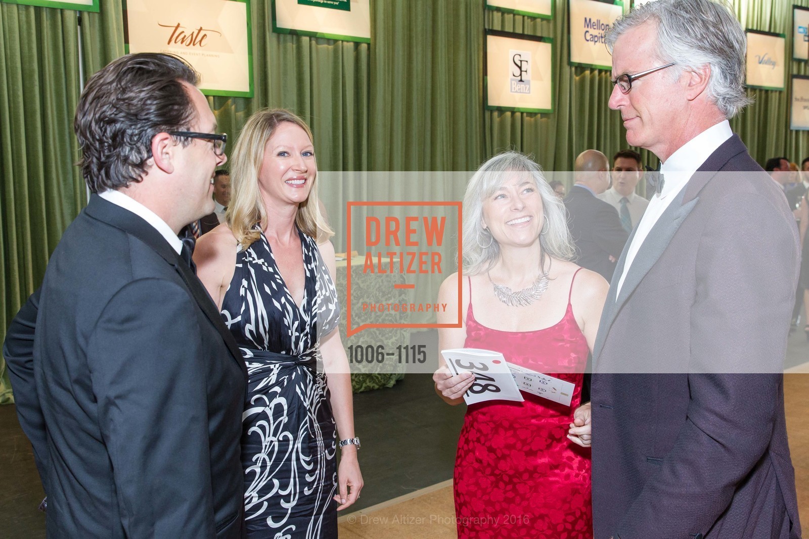 Gregor Watson, Liz Watson, Shannon Blumker, Rob Blumker, Meals on Wheels 29th Annual Star Chefs & Vintners Gala, Fort Mason Center. 2 Marina Blvd, April 17th, 2016, Photo #1006-1115 Gregor Watson, Liz Watson, Shannon Blumker, Rob Blumker, Photo #1006-1115