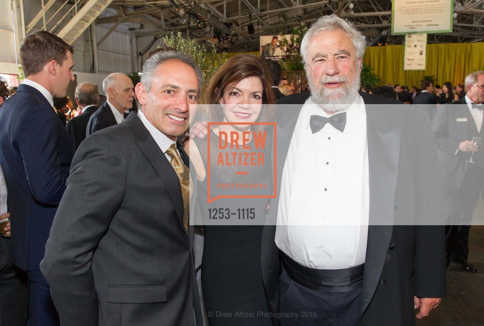 David Shalleck, Susan Resley, Bruce Aidells, Meals on Wheels 29th Annual Star Chefs & Vintners Gala, Fort Mason Center. 2 Marina Blvd, April 17th, 2016, Photo #1253-1115 David Shalleck, Susan Resley, Bruce Aidells, Photo #1253-1115