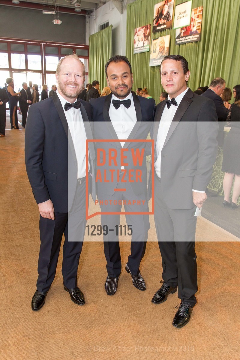 Matt Hicks, David Guzman, Meals on Wheels 29th Annual Star Chefs & Vintners Gala, Fort Mason Center. 2 Marina Blvd, April 17th, 2016, Photo #1299-1115 Matt Hicks, David Guzman, Photo #1299-1115