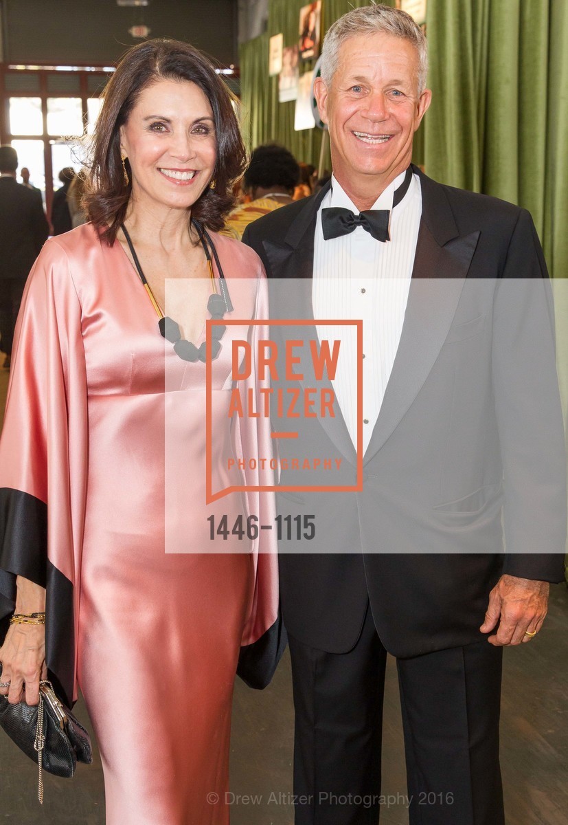 Lois Chess, Steve Chess, Meals on Wheels 29th Annual Star Chefs & Vintners Gala, Fort Mason Center. 2 Marina Blvd, April 17th, 2016, Photo #1446-1115 Lois Chess, Steve Chess, Photo #1446-1115