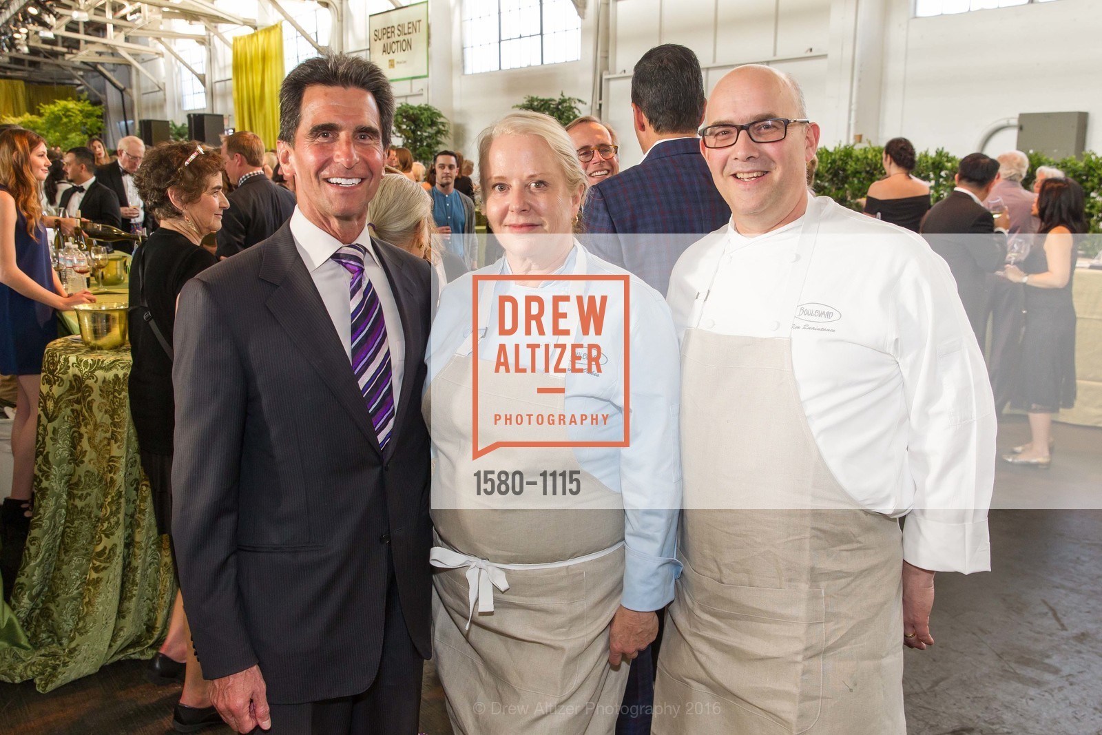 Mark Leno, Nancy Oakes, Tim Quaintance, Meals on Wheels 29th Annual Star Chefs & Vintners Gala, Fort Mason Center. 2 Marina Blvd, April 17th, 2016, Photo #1580-1115 Mark Leno, Nancy Oakes, Tim Quaintance, Photo #1580-1115