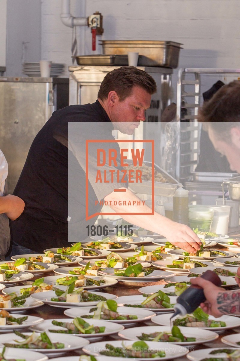 Tyler Florence, Meals on Wheels 29th Annual Star Chefs & Vintners Gala, Fort Mason Center. 2 Marina Blvd, April 17th, 2016, Photo #1806-1115 Tyler Florence, Photo #1806-1115