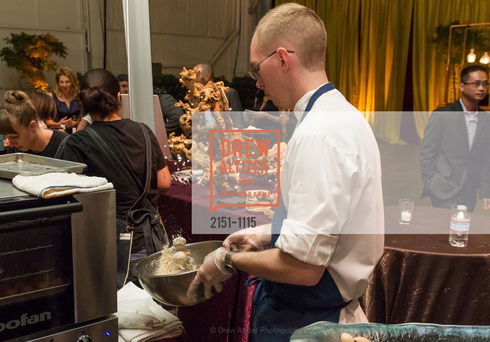 Atmosphere, Meals on Wheels 29th Annual Star Chefs & Vintners Gala, Fort Mason Center. 2 Marina Blvd, April 17th, 2016, Photo #2151-1115 Atmosphere, Photo #2151-1115