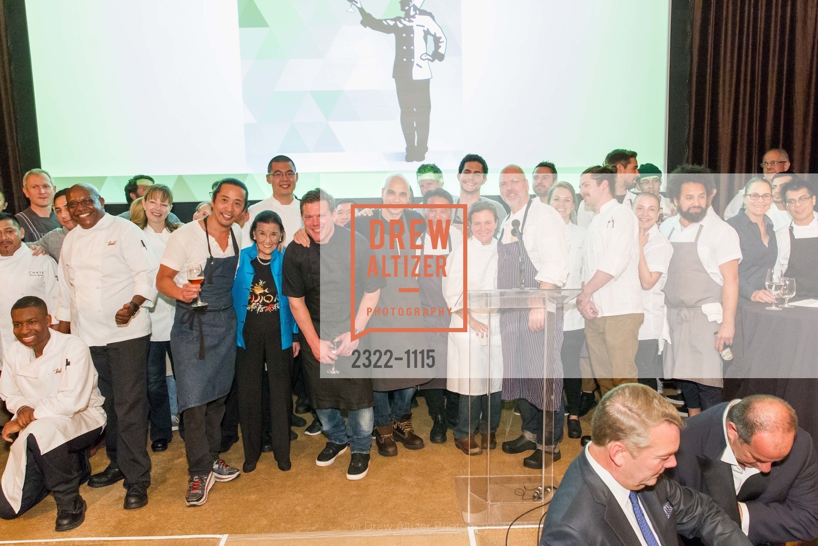 Group Photo, Meals on Wheels 29th Annual Star Chefs & Vintners Gala, Fort Mason Center. 2 Marina Blvd, April 17th, 2016, Photo #2322-1115 Group Photo, Photo #2322-1115