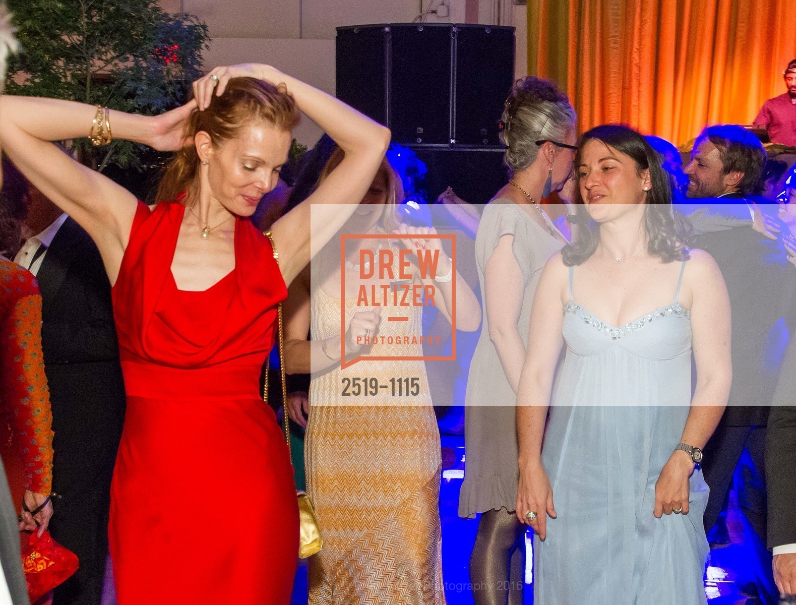 Atmosphere, Meals on Wheels 29th Annual Star Chefs & Vintners Gala, Fort Mason Center. 2 Marina Blvd, April 17th, 2016, Photo #2519-1115 Atmosphere, Photo #2519-1115