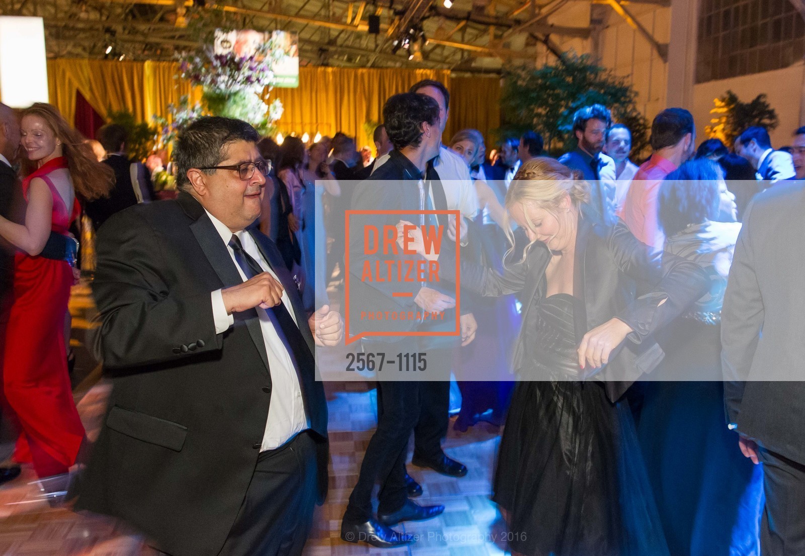 Atmosphere, Meals on Wheels 29th Annual Star Chefs & Vintners Gala, Fort Mason Center. 2 Marina Blvd, April 17th, 2016, Photo #2567-1115 Atmosphere, Photo #2567-1115