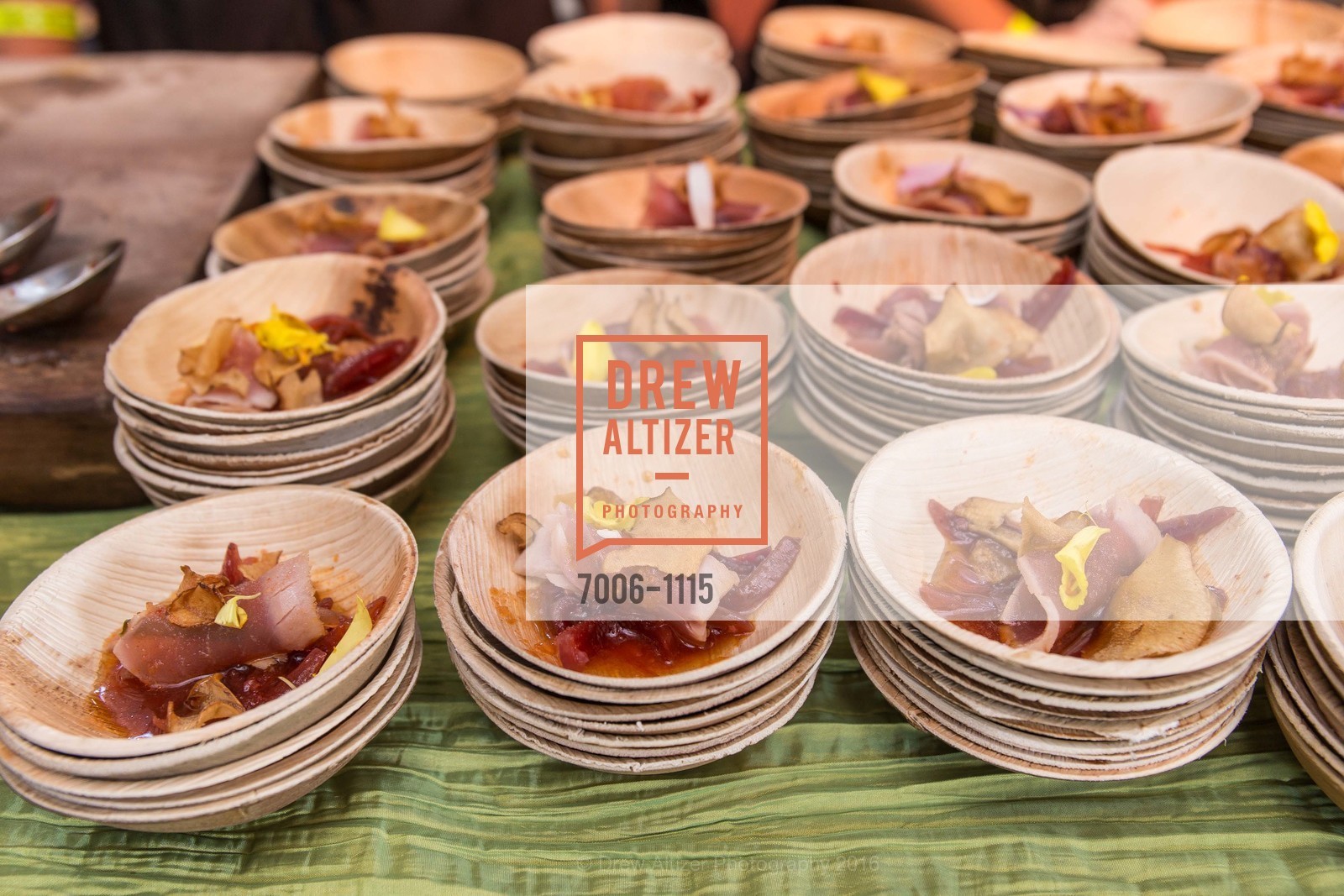 Atmosphere, Meals on Wheels 29th Annual Star Chefs & Vintners Gala, Fort Mason Center. 2 Marina Blvd, April 17th, 2016, Photo #7006-1115 Atmosphere, Photo #7006-1115