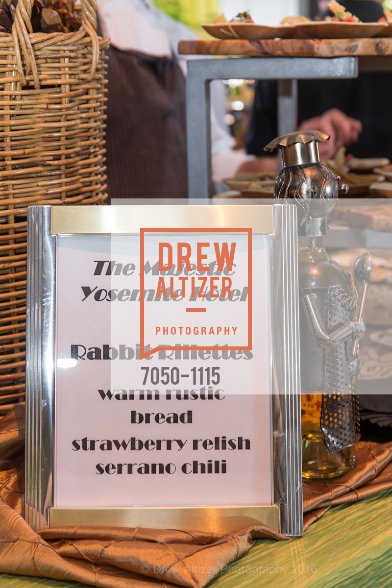Atmosphere, Meals on Wheels 29th Annual Star Chefs & Vintners Gala, Fort Mason Center. 2 Marina Blvd, April 17th, 2016, Photo #7050-1115 Atmosphere, Photo #7050-1115