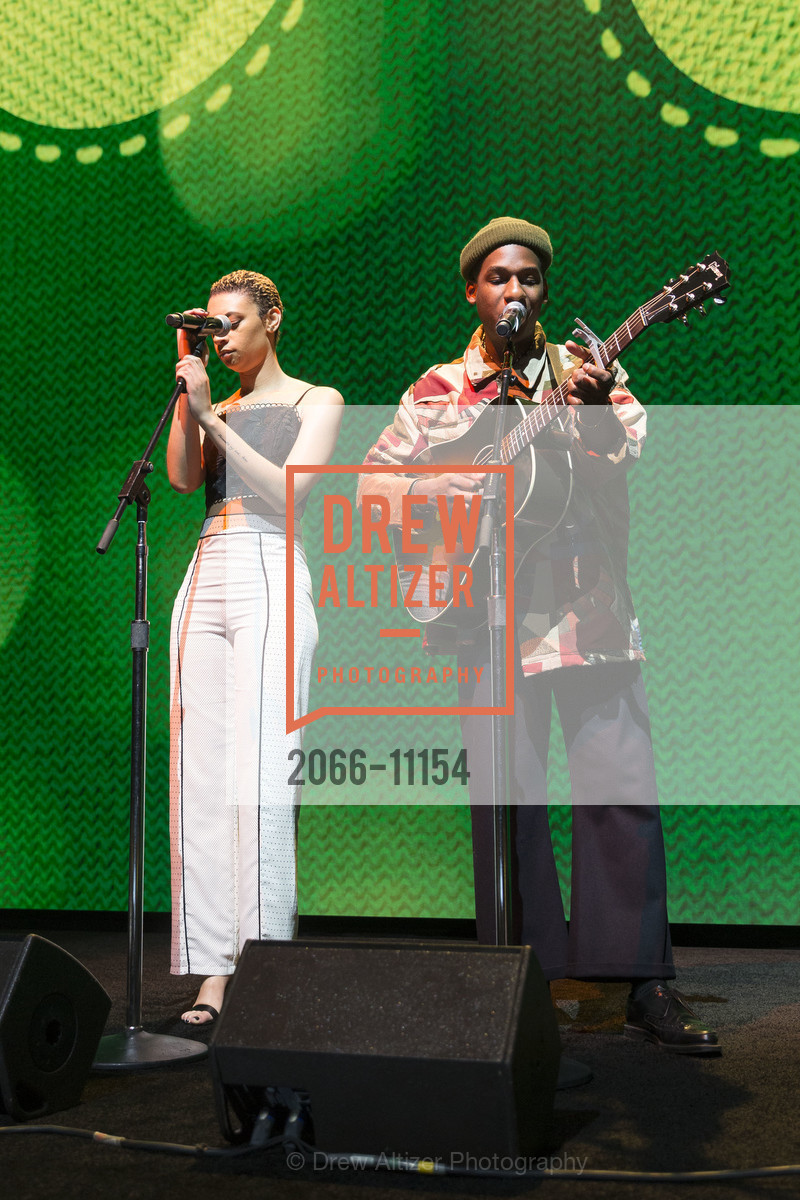 Brittni Jessie, Leon Bridges, Tipping Point Benefit 2018, Bill Graham Civic Auditorium. 99 Grove St, Photo #2066-11154 Brittni Jessie, Leon Bridges, Photo #2066-11154