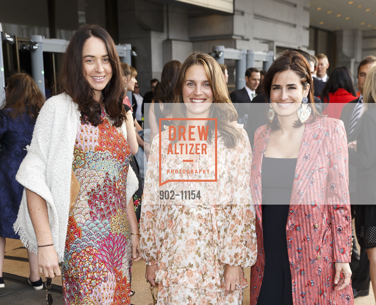 Morgan Duckett, Kristin Vogelsong, Amy Mcknight, Tipping Point Benefit 2018, Bill Graham Civic Auditorium. 99 Grove St, Photo #902-11154 Morgan Duckett, Kristin Vogelsong, Amy Mcknight, Photo #902-11154