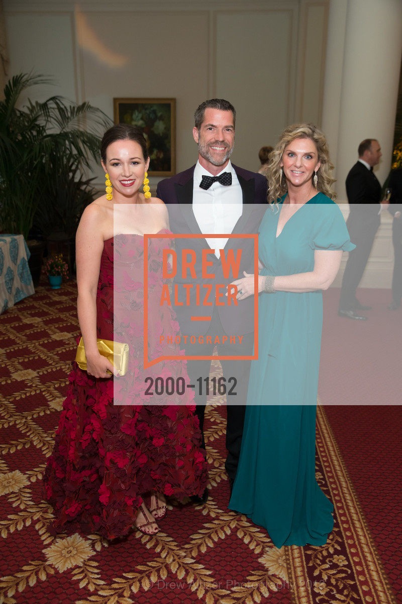 Laura Larsen, Brett Bush, Kate Murphy, Raphael House Gala 2018, Palace Hotel. 2 New Montgomery Street, May 5th, 2018, Photo #2000-11162 Laura Larsen, Brett Bush, Kate Murphy, Photo #2000-11162