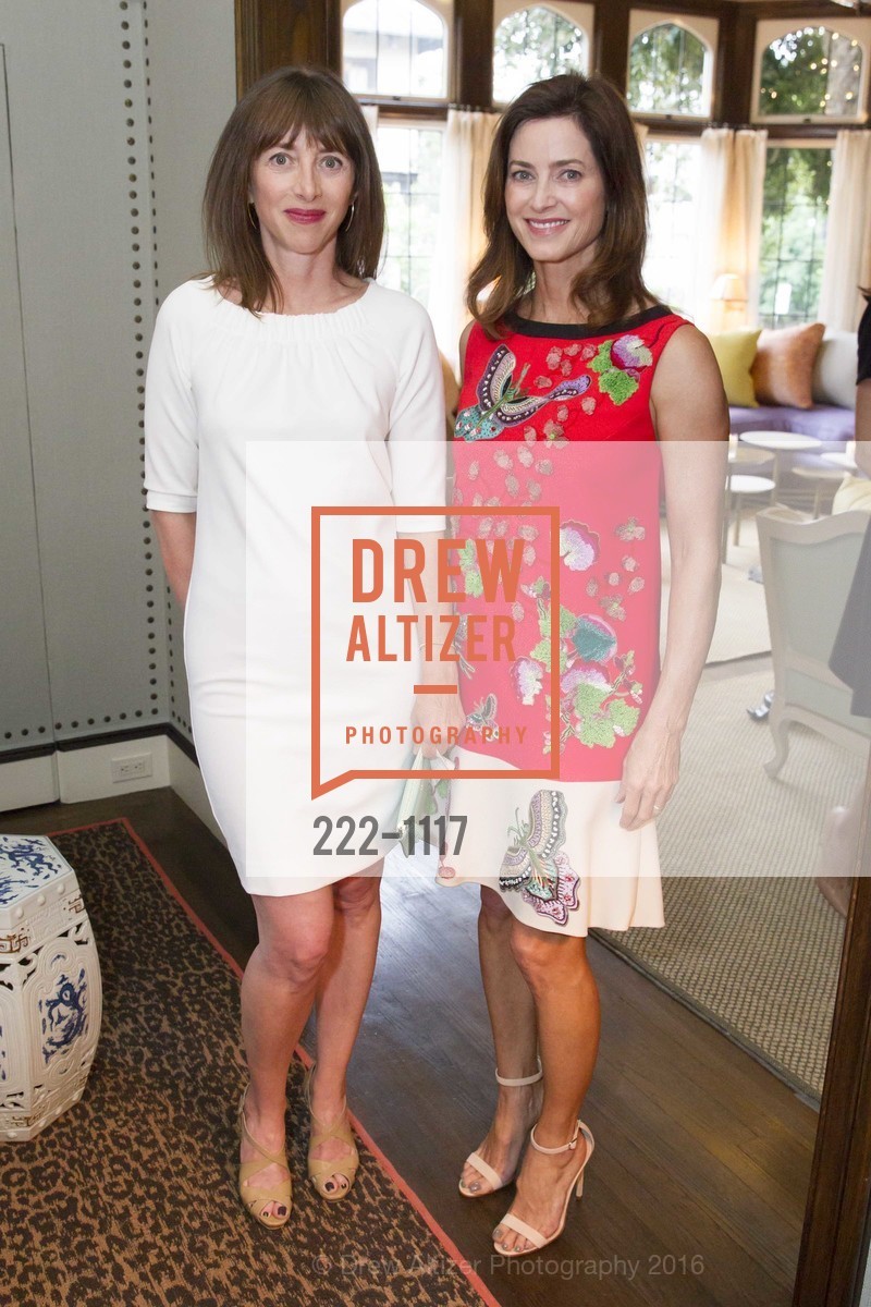Kim Bachmann, Carol Bonnie, Jo Malone London Union Street Grand Opening, Jo Malone London. 1 Maple St, April 20th, 2016, Photo #222-1117 Kim Bachmann, Carol Bonnie, Photo #222-1117