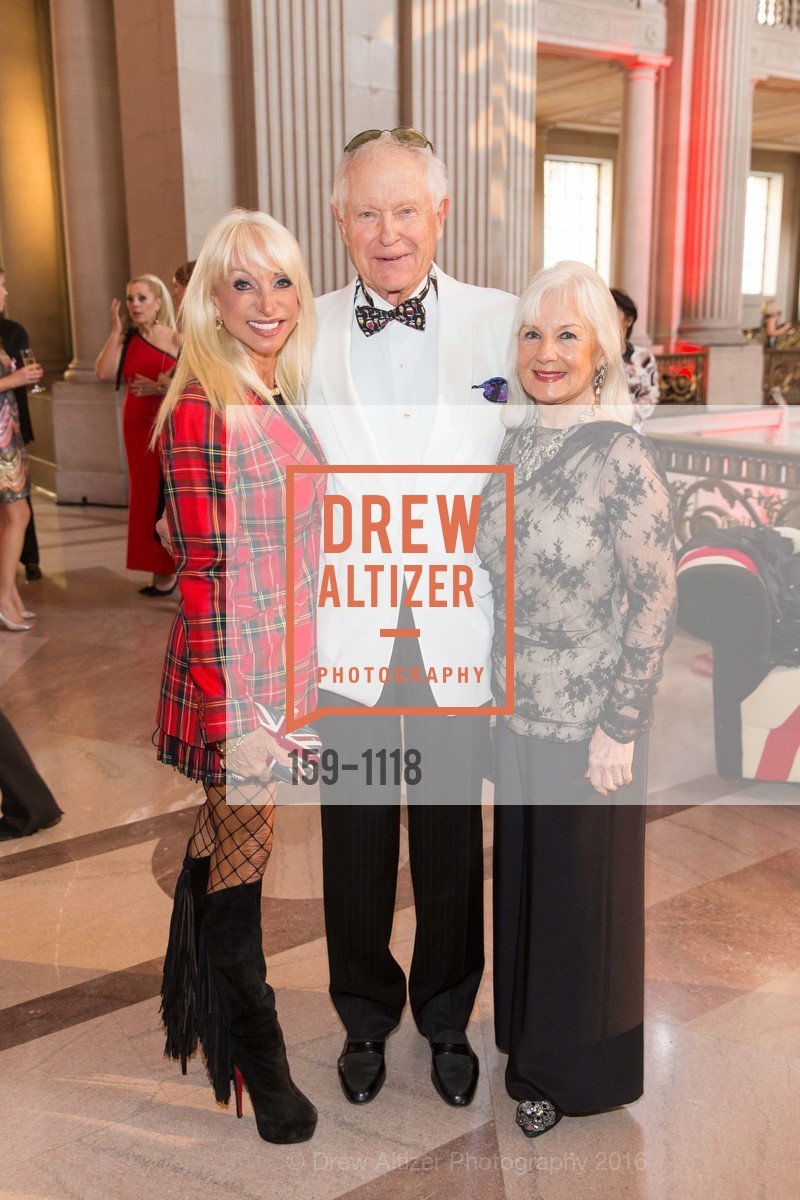 Daru Kawalkowski, Scott Elrod, Arlene Inch, San Francisco Opera Guild Presents Nod to Mod Ball Celebrating Matthew Shilvock, City Hall. 1 Dr Carlton B Goodlett Pl, April 20th, 2016, Photo #159-1118 Daru Kawalkowski, Scott Elrod, Arlene Inch, Photo #159-1118