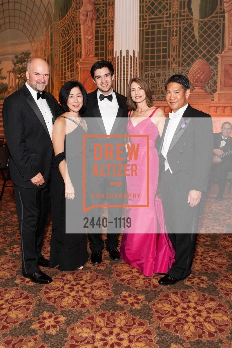 Charlie Bremer, Carolyn Bremer, Nathan Bremer, Carol Louie, Kevin Louie, The San Francisco Debutante Ball, Westin St. Francis, June 22nd, 2012, Photo #2440-1119 Charlie Bremer, Carolyn Bremer, Nathan Bremer, Carol Louie, Kevin Louie, Photo #2440-1119
