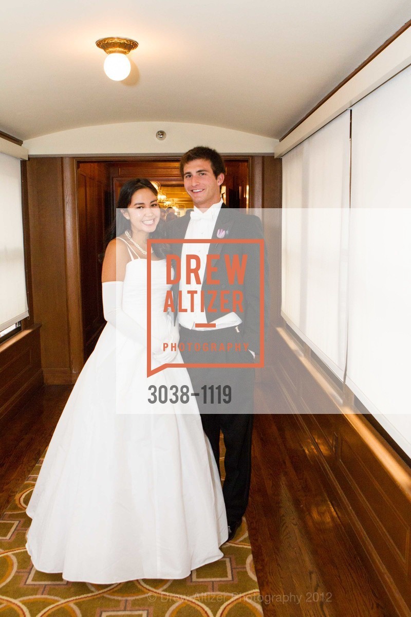 Makena Dingwell, Lucas Schoemaker, The San Francisco Debutante Ball, Westin St. Francis, June 22nd, 2012, Photo #3038-1119 Makena Dingwell, Lucas Schoemaker, Photo #3038-1119