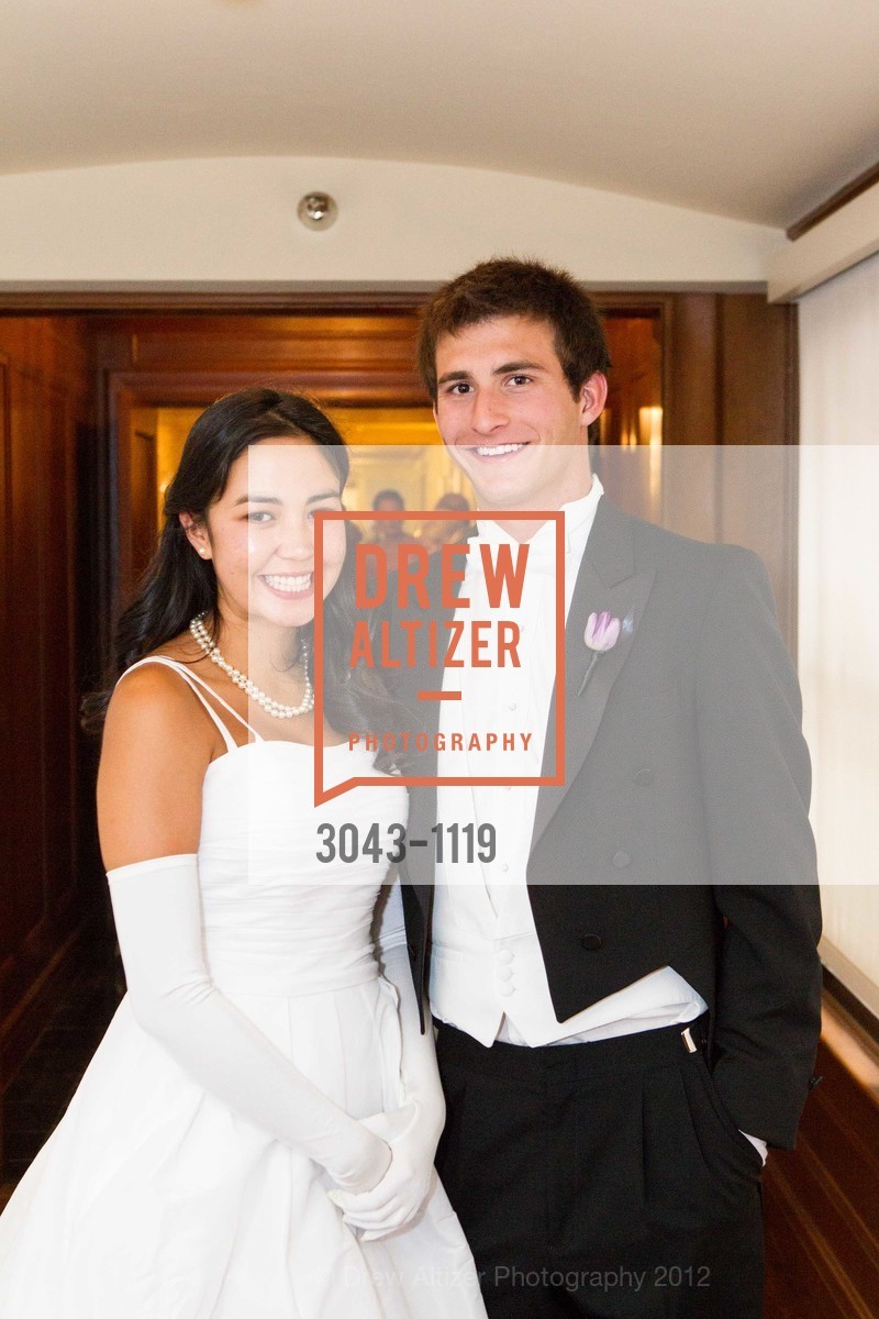 Makena Dingwell, Lucas Schoemaker, The San Francisco Debutante Ball, Westin St. Francis, June 22nd, 2012, Photo #3043-1119 Makena Dingwell, Lucas Schoemaker, Photo #3043-1119