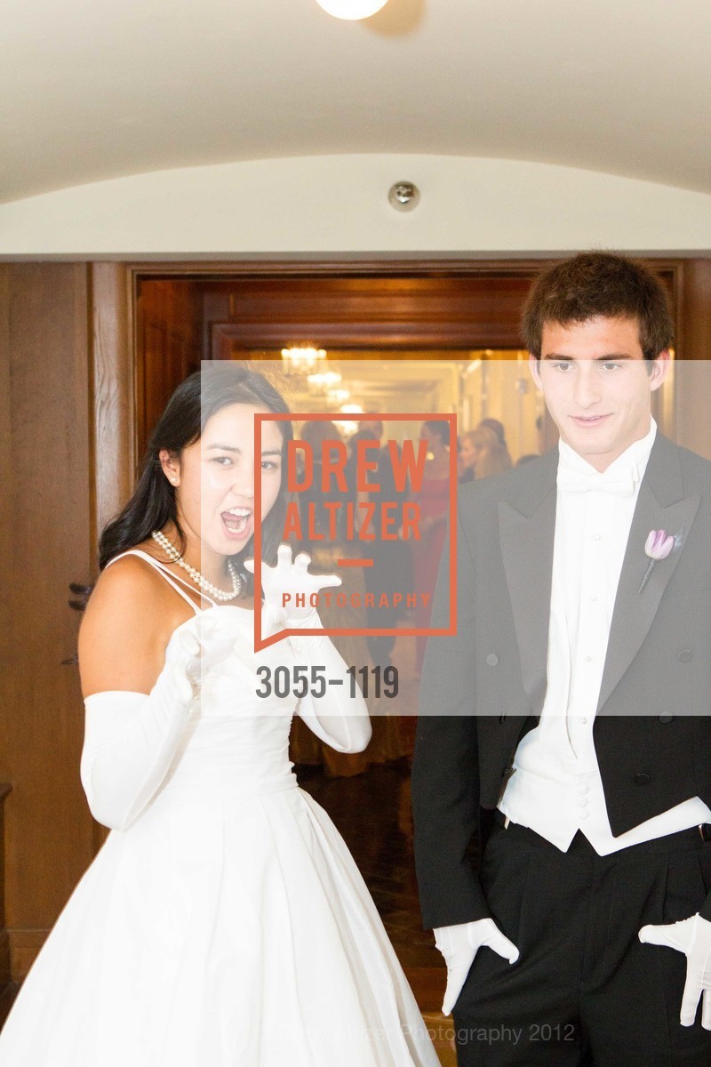 Makena Dingwell, Lucas Schoemaker, The San Francisco Debutante Ball, Westin St. Francis, June 22nd, 2012, Photo #3055-1119 Makena Dingwell, Lucas Schoemaker, Photo #3055-1119