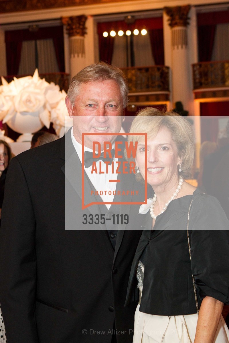Jim Peters, Jeanne Peters, The San Francisco Debutante Ball, Westin St. Francis, June 22nd, 2012, Photo #3335-1119 Jim Peters, Jeanne Peters, Photo #3335-1119