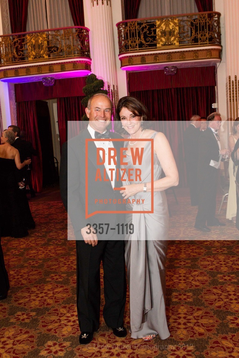 Peter Stoneberg, Sue Hoeschler, The San Francisco Debutante Ball, Westin St. Francis, June 22nd, 2012, Photo #3357-1119 Peter Stoneberg, Sue Hoeschler, Photo #3357-1119