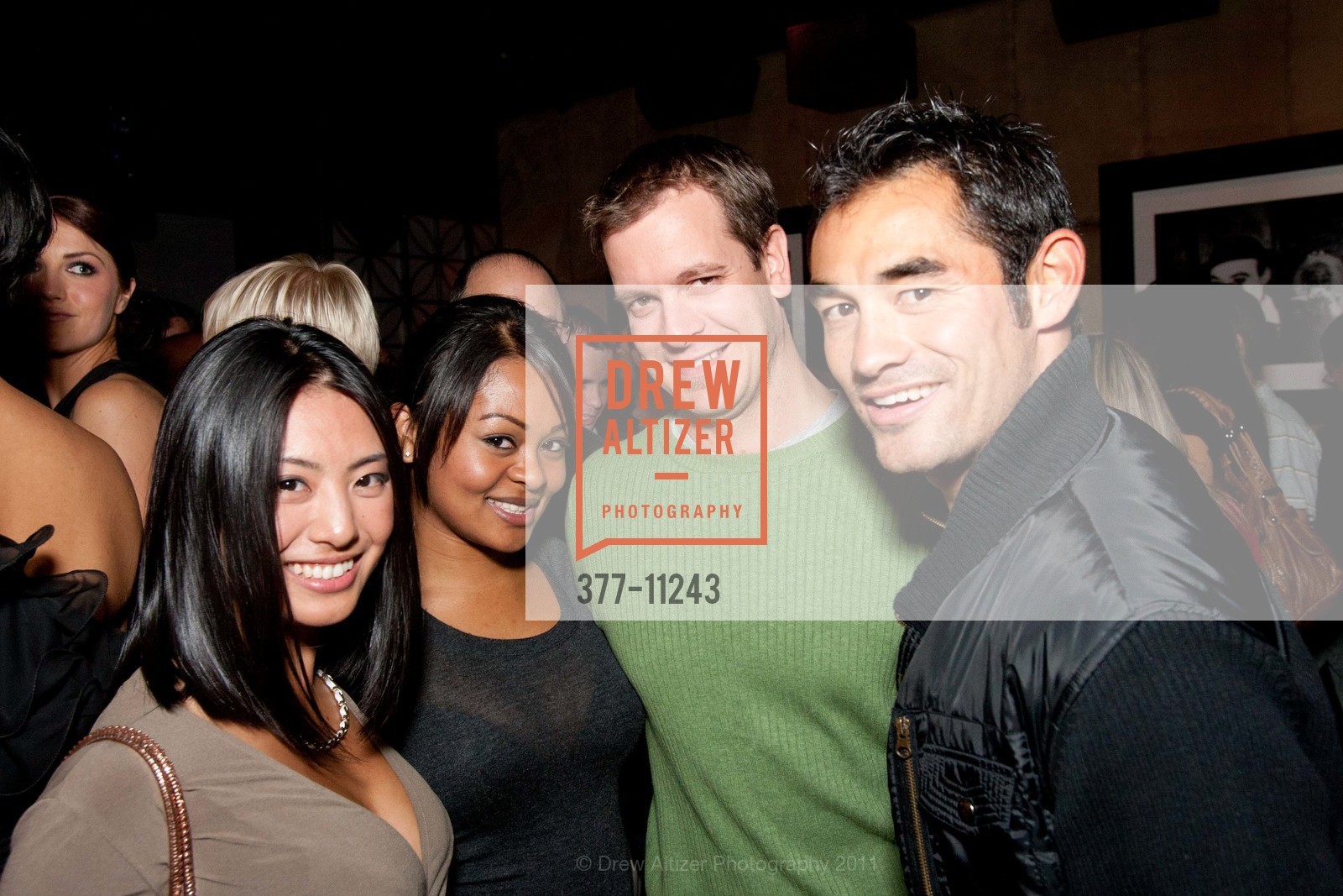 Miho Satake, Vanessa Giulliana, Tom Lyons, Randy Brambles, 10th Annual NFL Celebrity Servers, US, November 7th, 2011, Photo #377-11243 Miho Satake, Vanessa Giulliana, Tom Lyons, Randy Brambles, Photo #377-11243